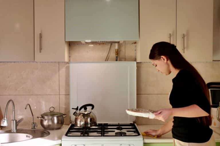 comment reussir le nettoyage de vos cuirs guide complet et astuces maison 1